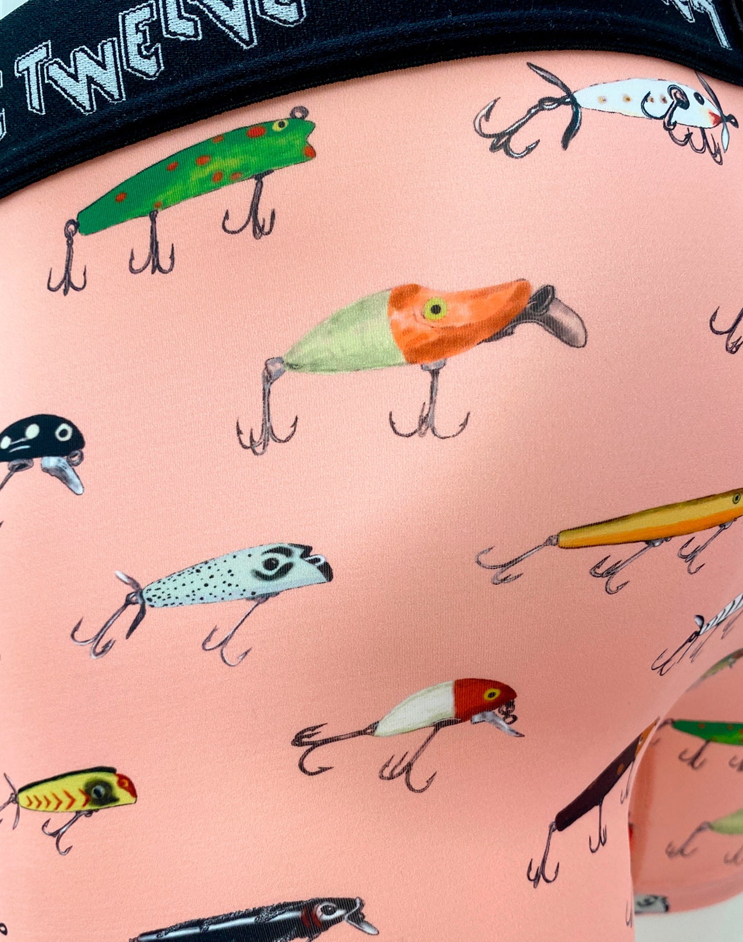 Wooden minnows (22-08 )