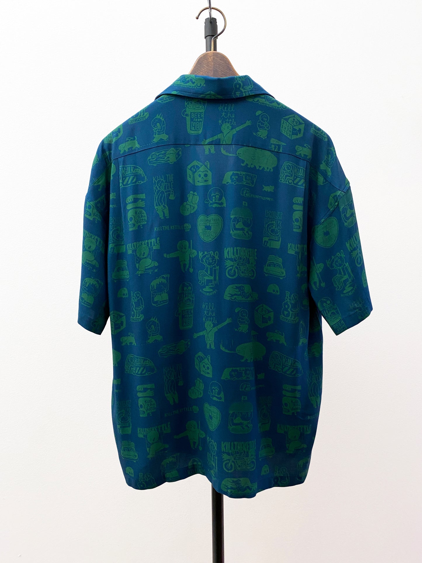 OTT23-01b Kill the kettle COLLABORATION INKJET PRINT RAYON100%FABLIC H/S SHIRTS