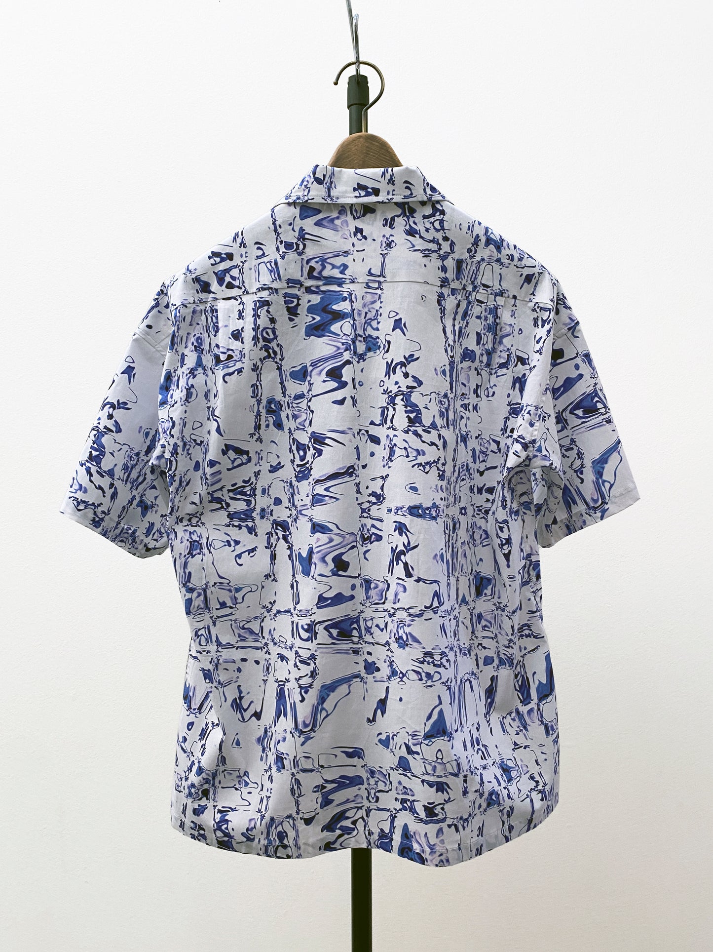 OTT23-09 FLOWER EFFECT INKJET PRINT COTTON STRETCH SHIRTS