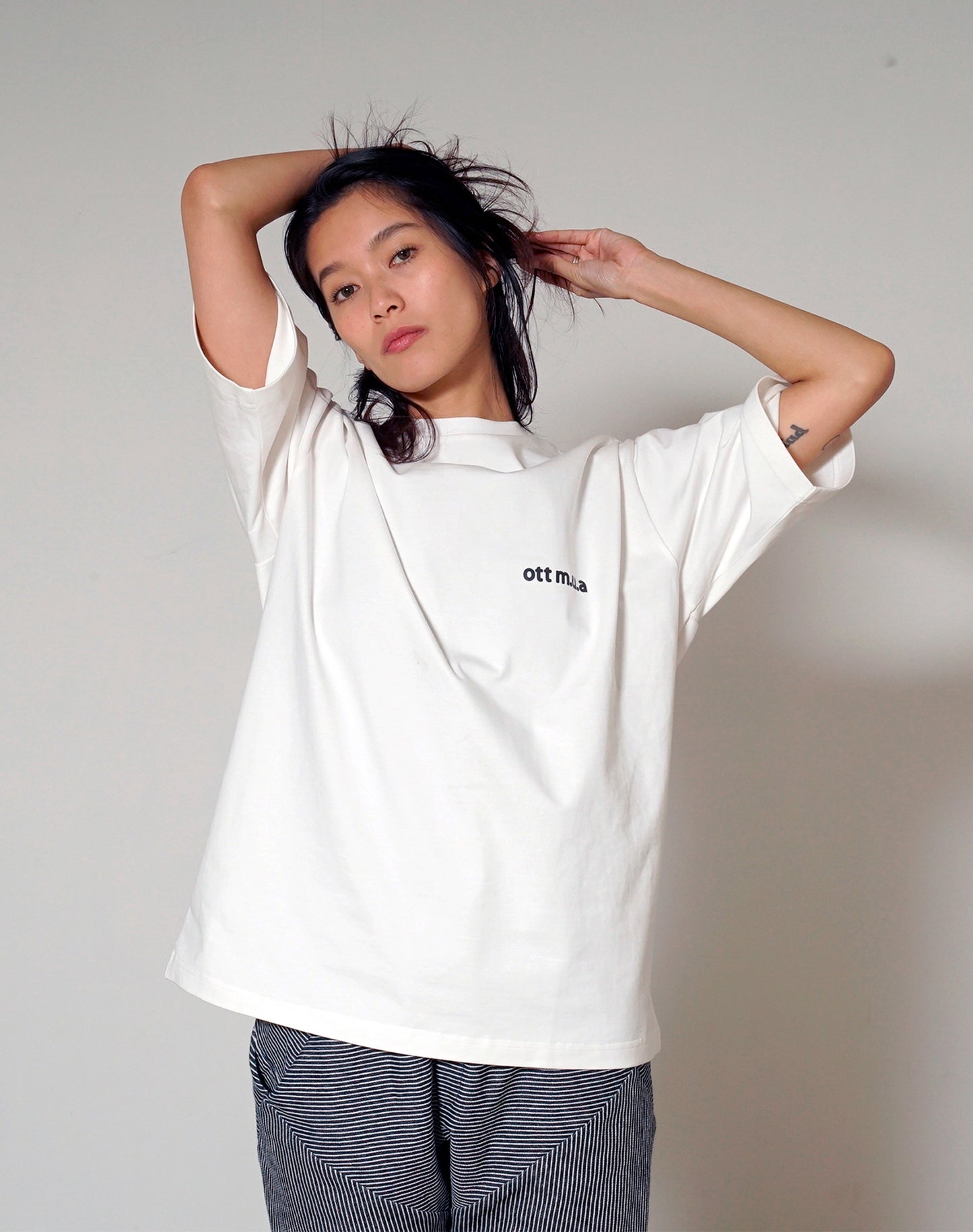 OTT22-13 M.U.A 1 MOOD HEAVY OZ INKJET PRINT BIG T-SHIRTS