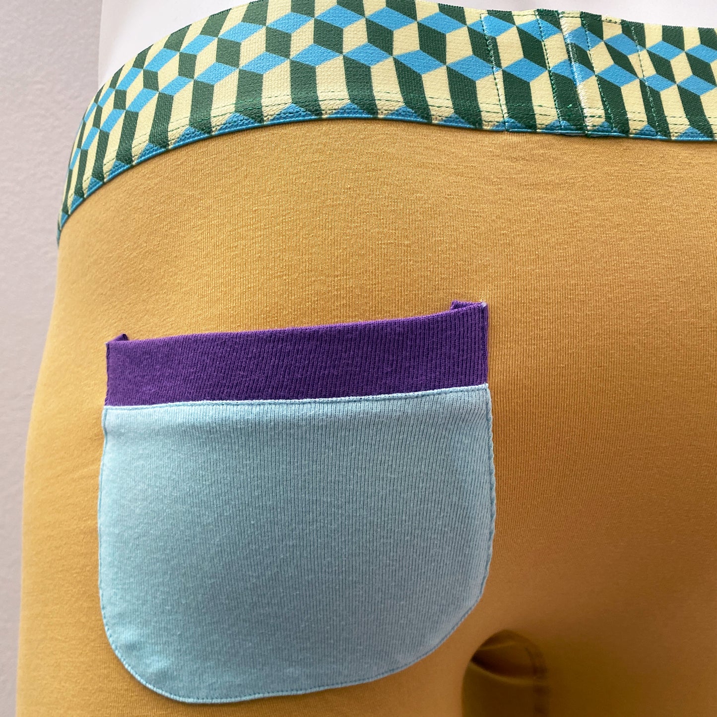 15-11 Geometric　Elastic band with pocket　BOXER