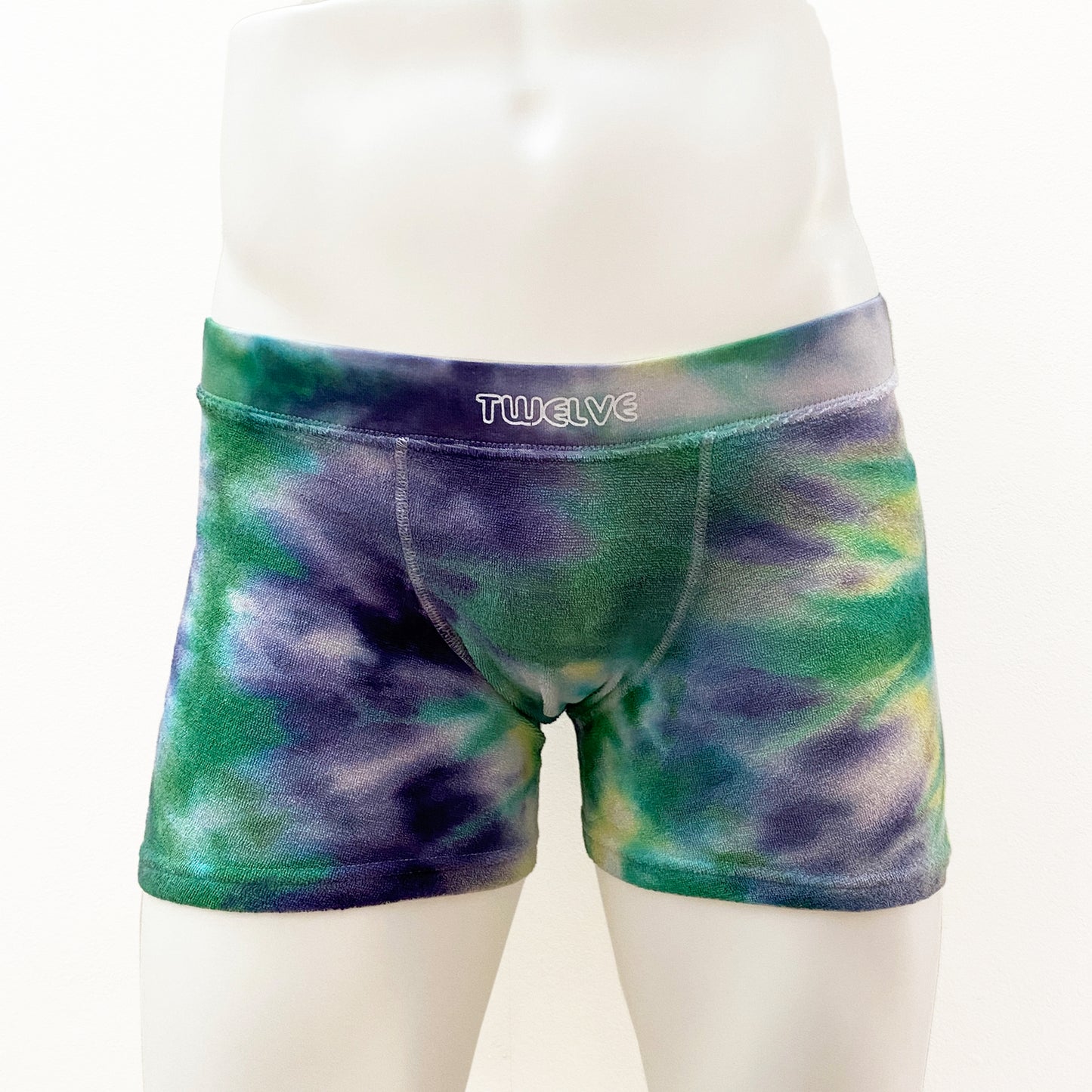 24-07b PEACE Wappen Tie Dye Stretch Pile BOXER