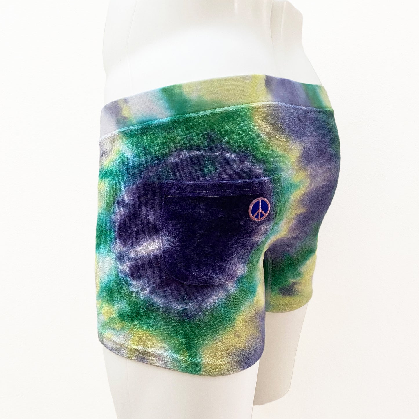 24-07b PEACE Wappen Tie Dye Stretch Pile BOXER