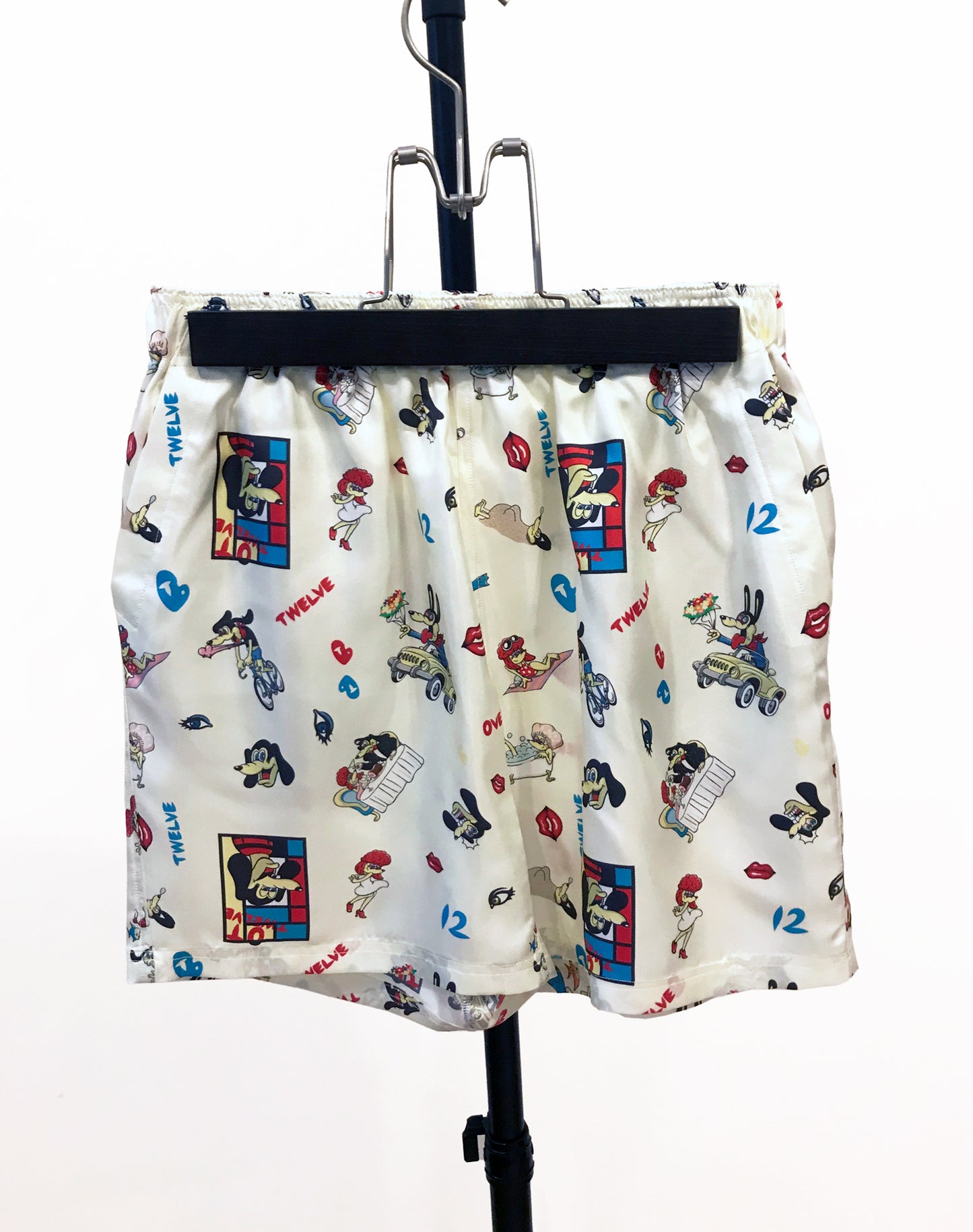 OTT18-12 SILK100%INKJET 50's STYLE DOG PRINT SHORTS