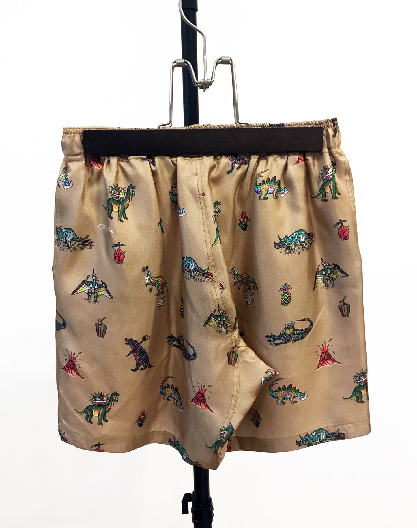 OTT18-15 SILK100%INKJET Working Dinosaurs PRINT SHORTS