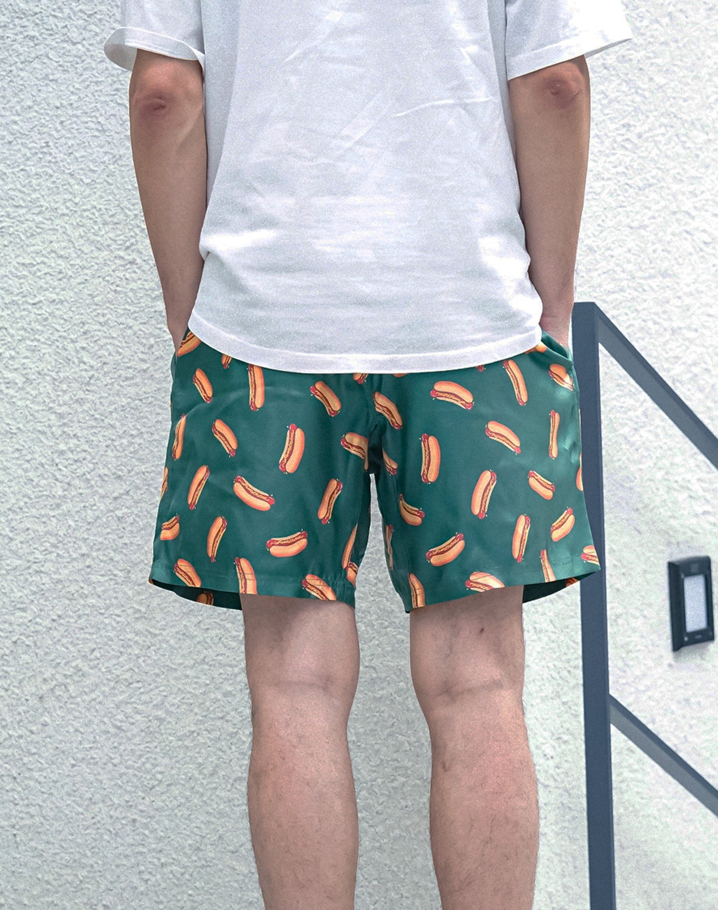 OTT19-09 SILK100%INKJET HOTDOG PRINT SHORTS