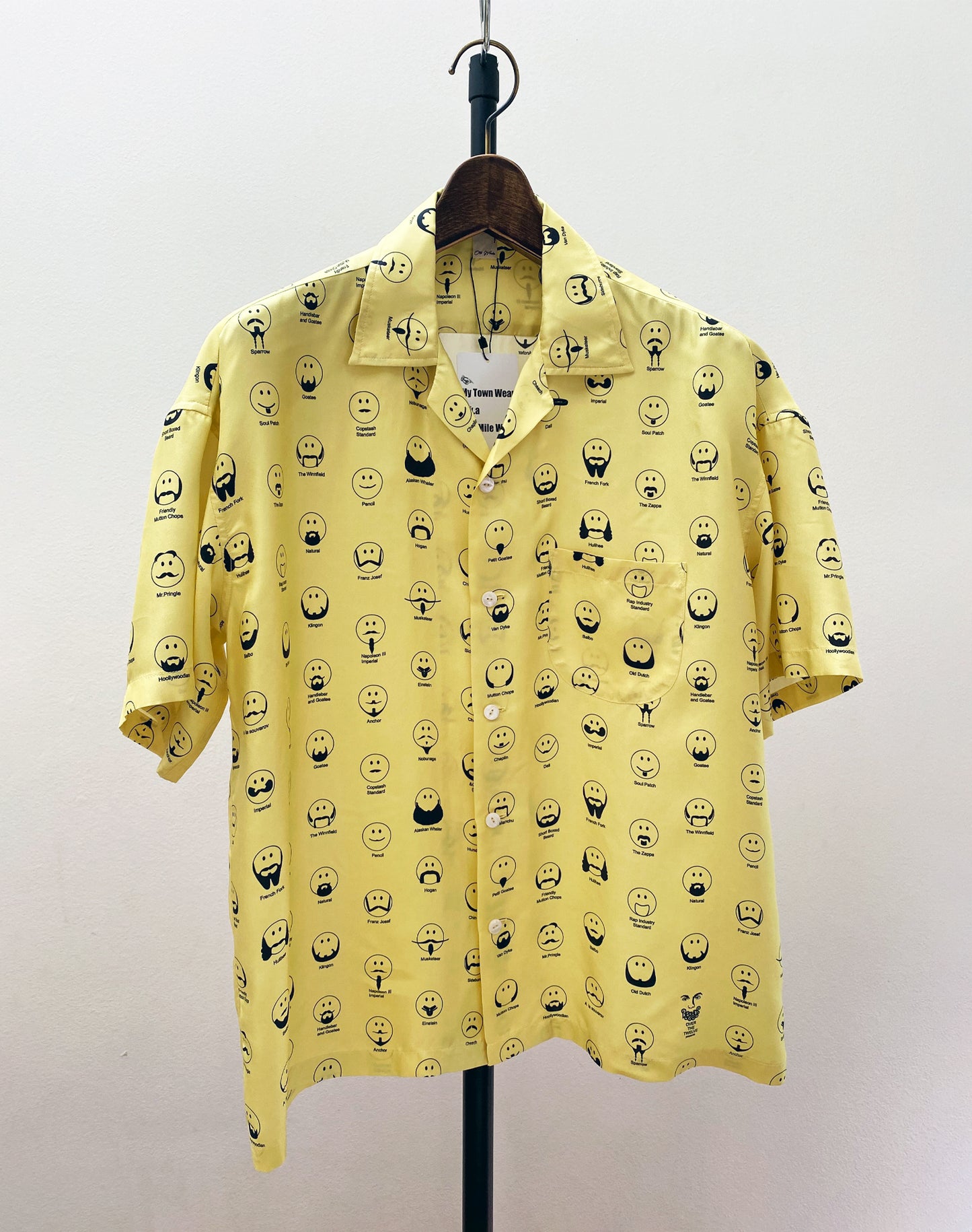 OTT20-05a SILK INKJET BEARDS SMILE PRINT SHIRTS