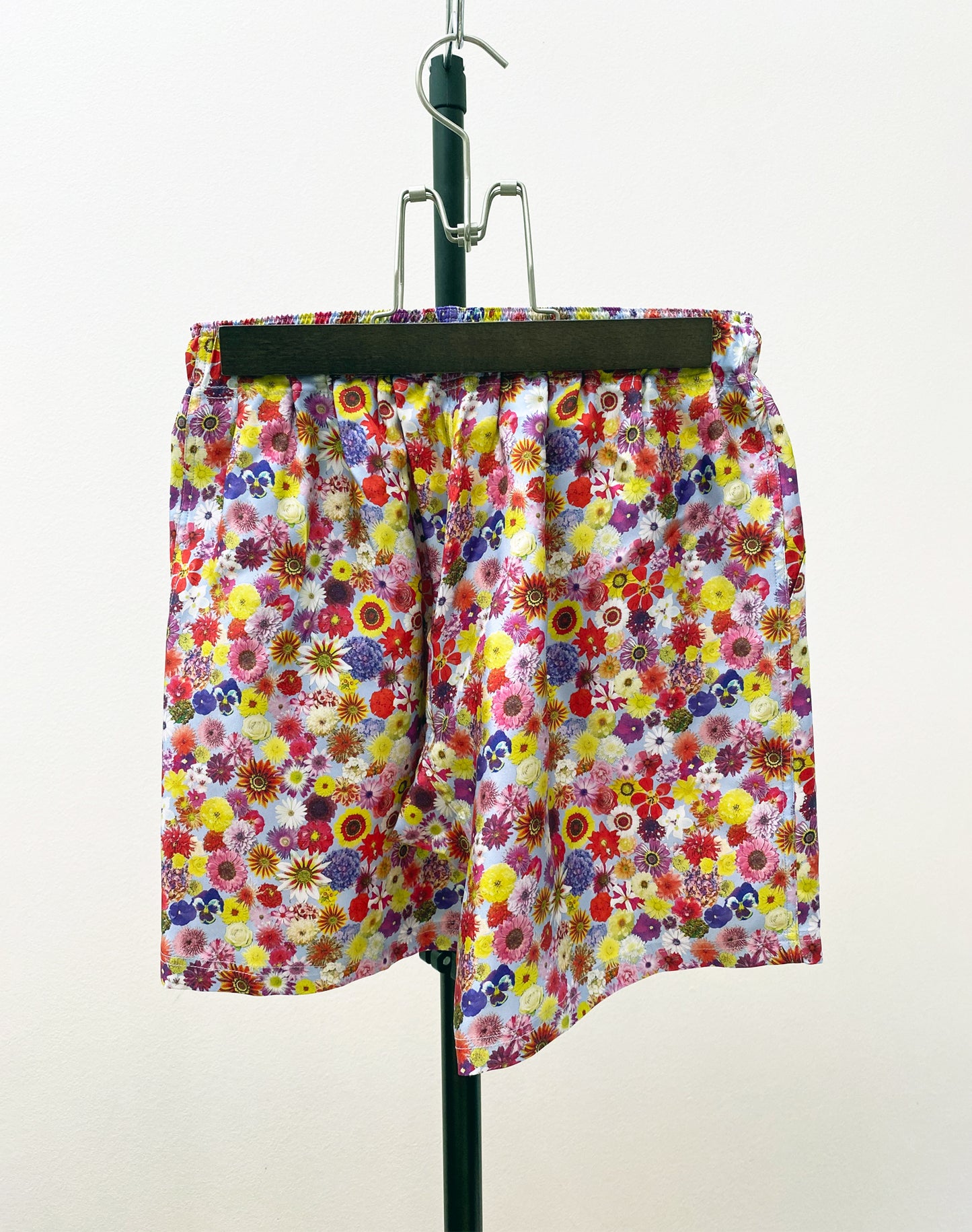 OTT20-11a SILK INKJET PSYFLOWER PRINT SHORTS