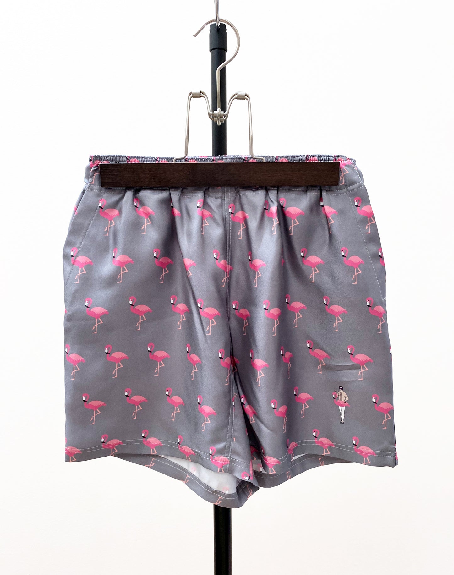 OTT20-17b SILK INKJET PINK FLAMINGO PRINT SHORTS GRY