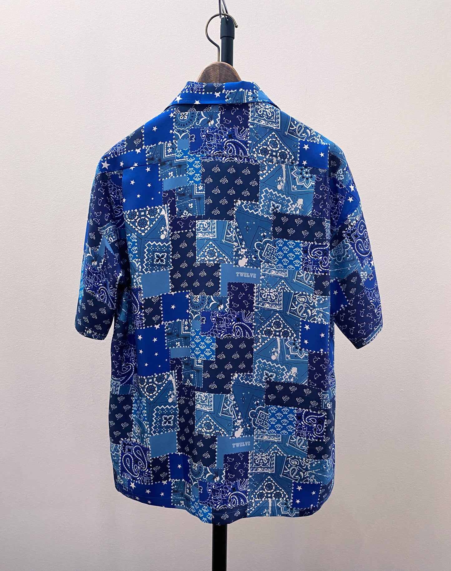 OTT21-09b BD PATCHWORK INKJET PRINT SILK100% SHIRTS (BLUE)