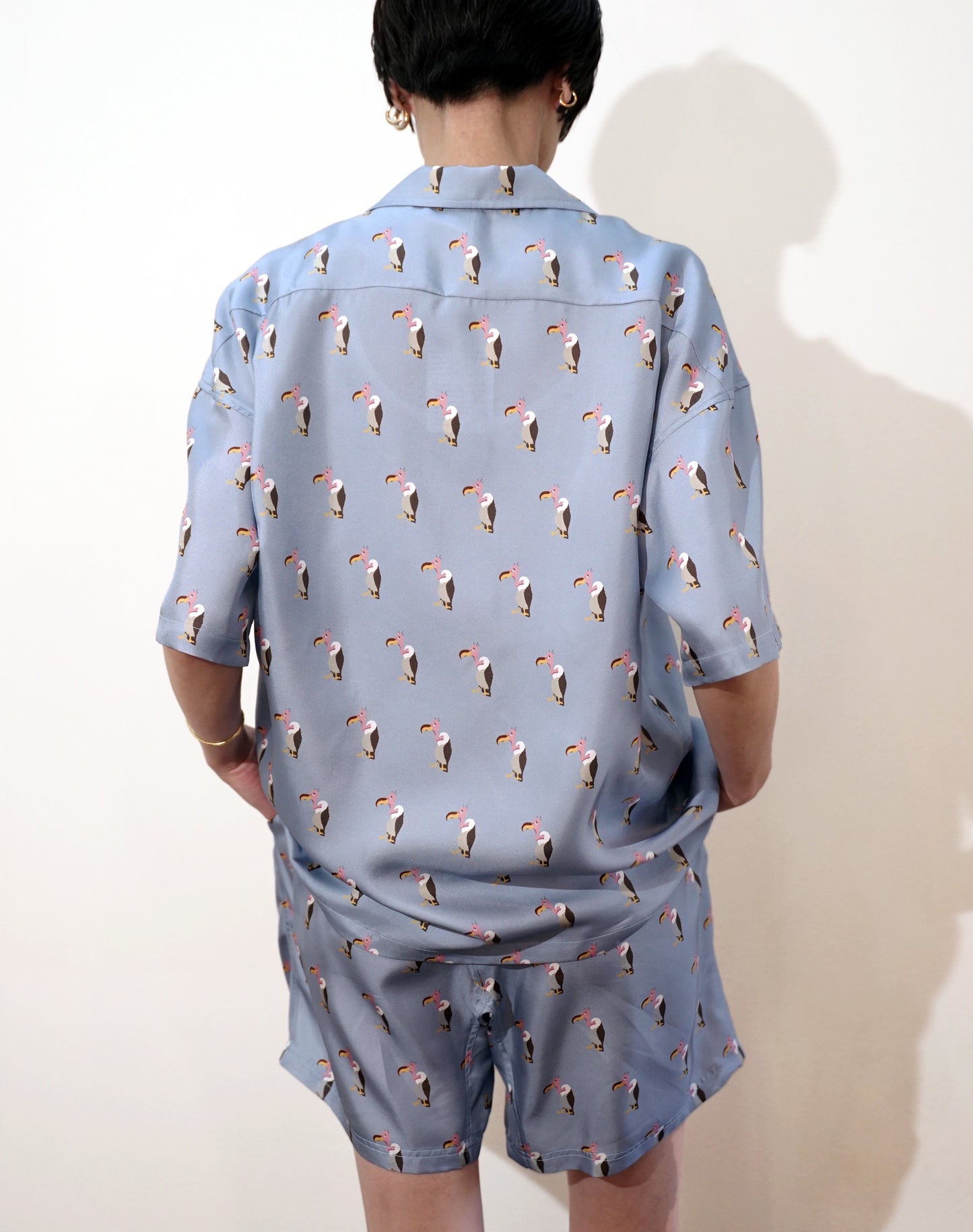 OTT21-13b HAGETAKA INKJET PRINT SILK100% SHORTS (LBLUE)
