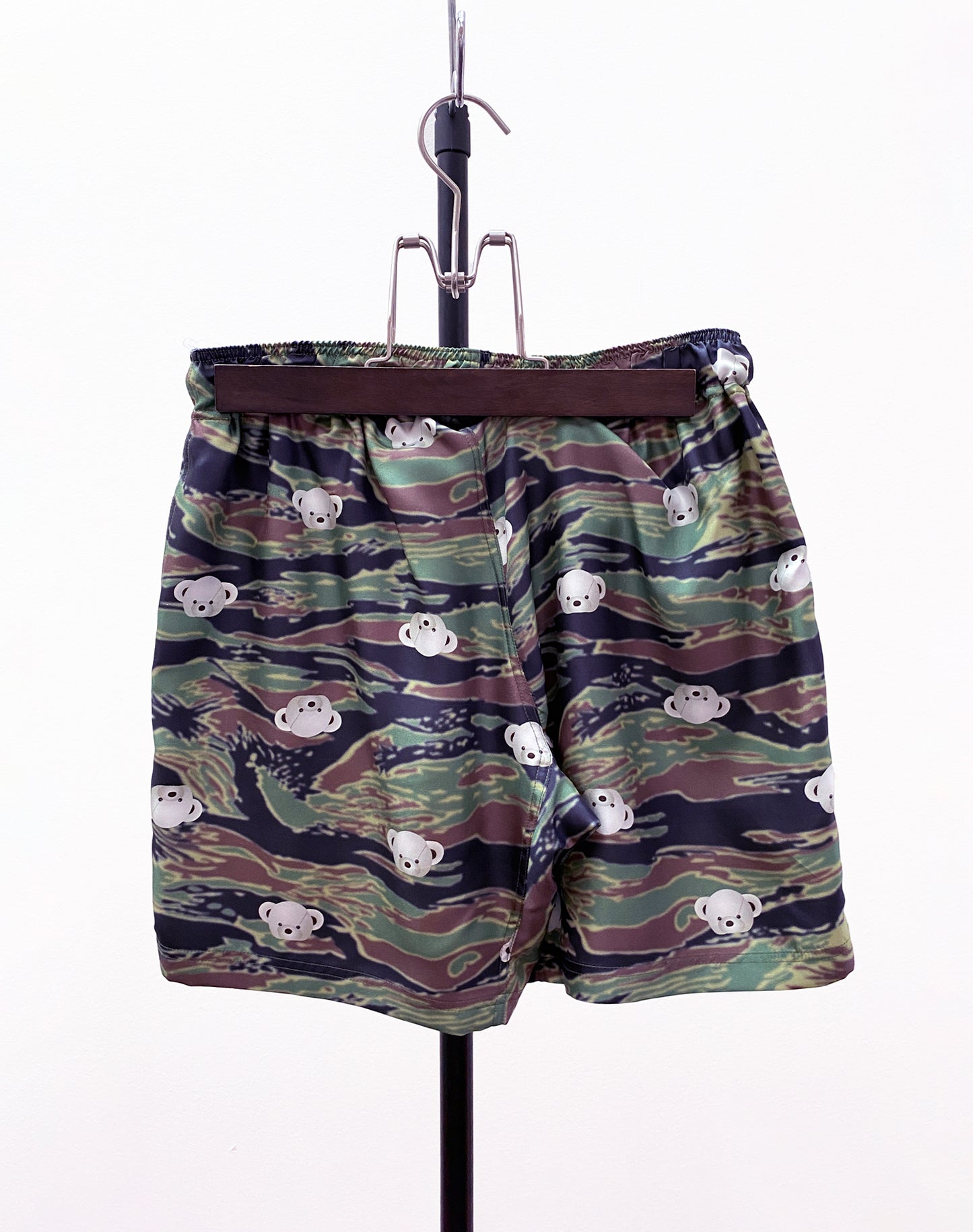 OTT21-16 TYGERCAMO BEAR INKJET PRINT SILK100% SHORTS