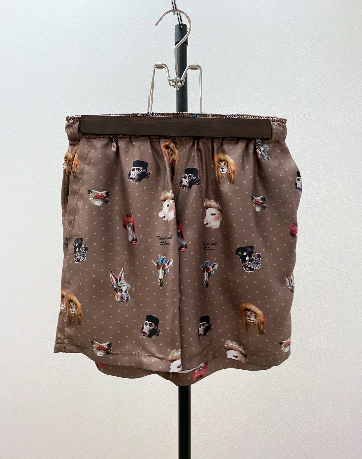 OTT21-17 TOKYO ZOO INKJET PRINT SILK100% SHORTS