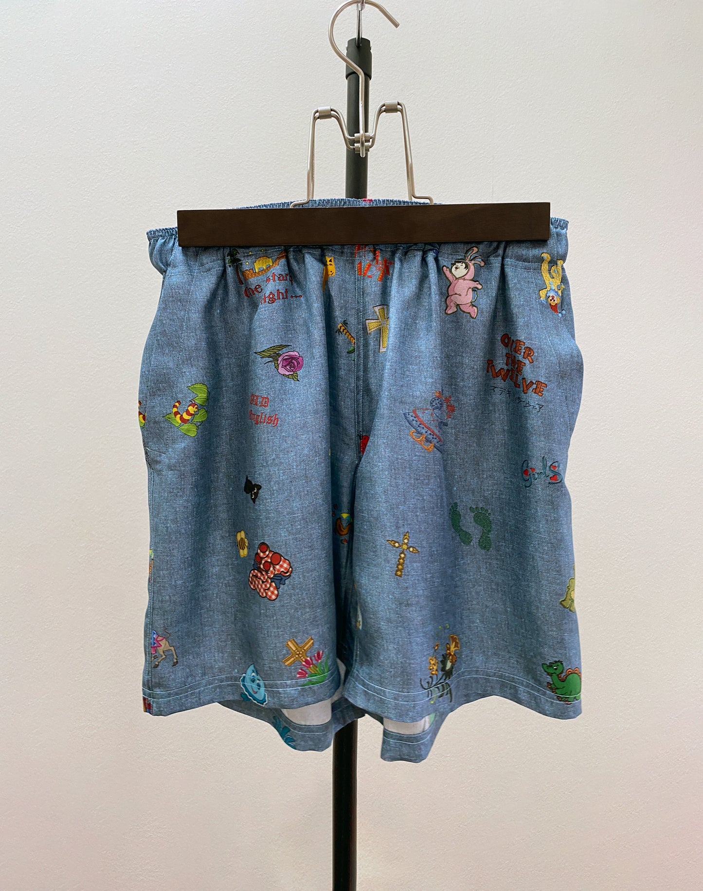 OTT21-18a FOLK ART INKJET PRINT SILK100% SHORTS (BLUE)