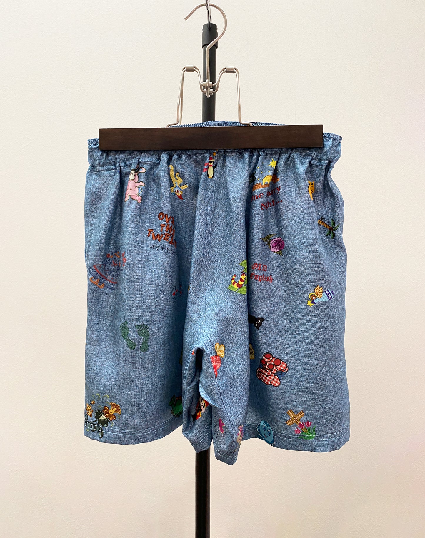 OTT21-18a FOLK ART INKJET PRINT SILK100% SHORTS (BLUE)