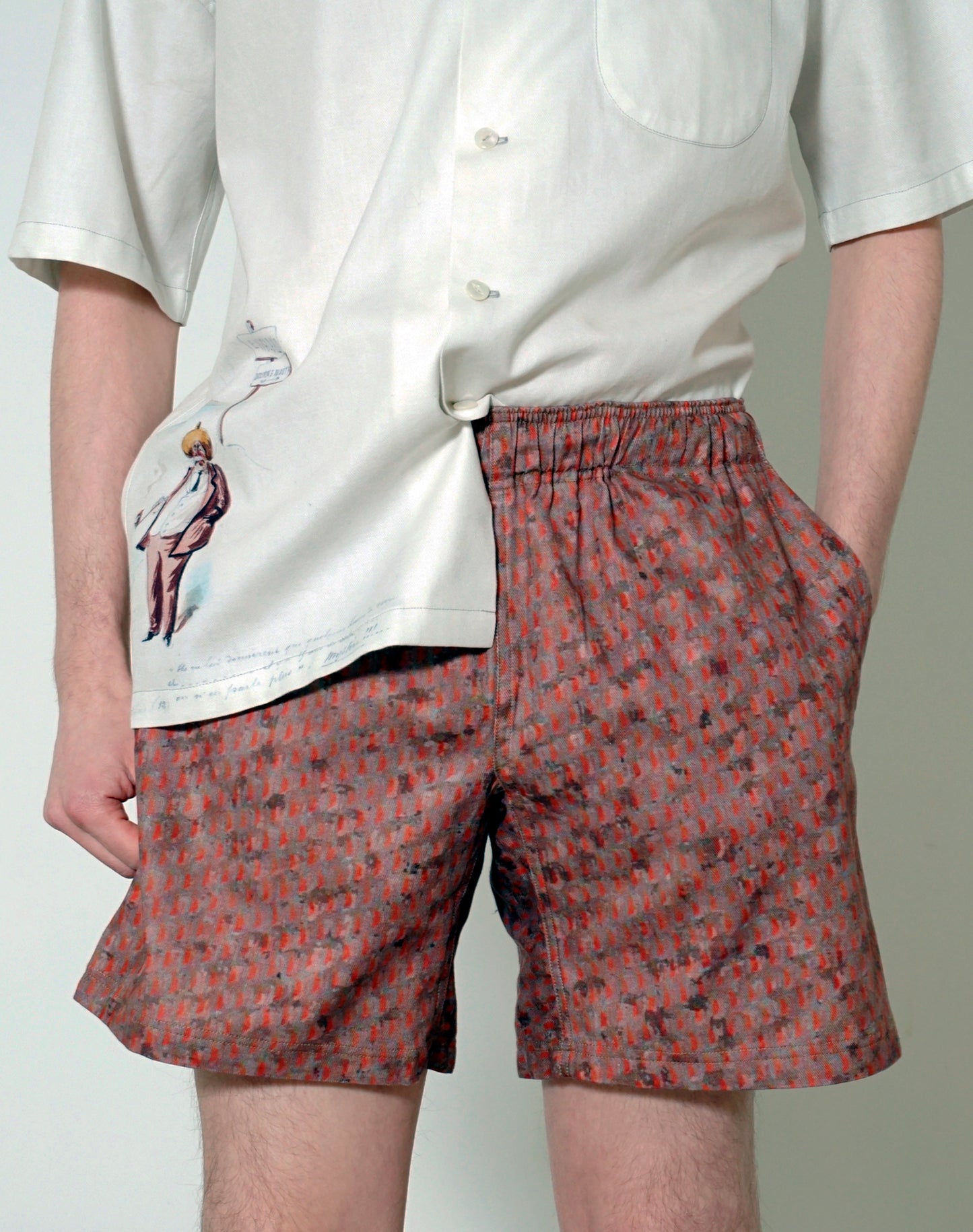 OTT22-06  Abstruct INKJET PRINT COTTON TWILL FABRIC SHORTS